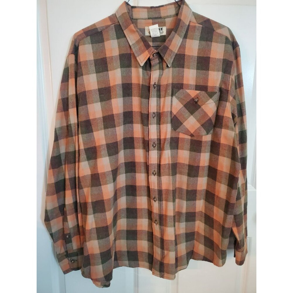 Duke Haband Men's XL button down dress shirt orange, black and tan with pocket